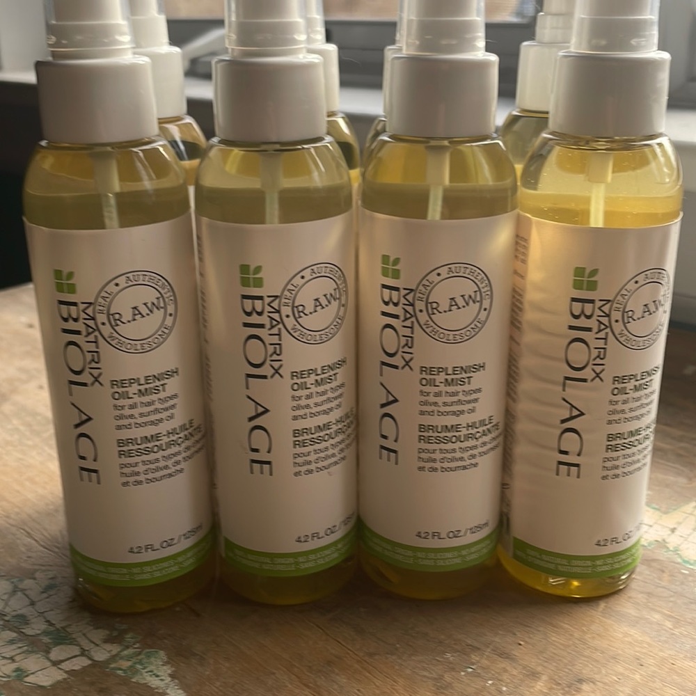 MATRIX BIOLAGE R.A.W. REPLENISH OIL MIST HAIR AND BEAUTY